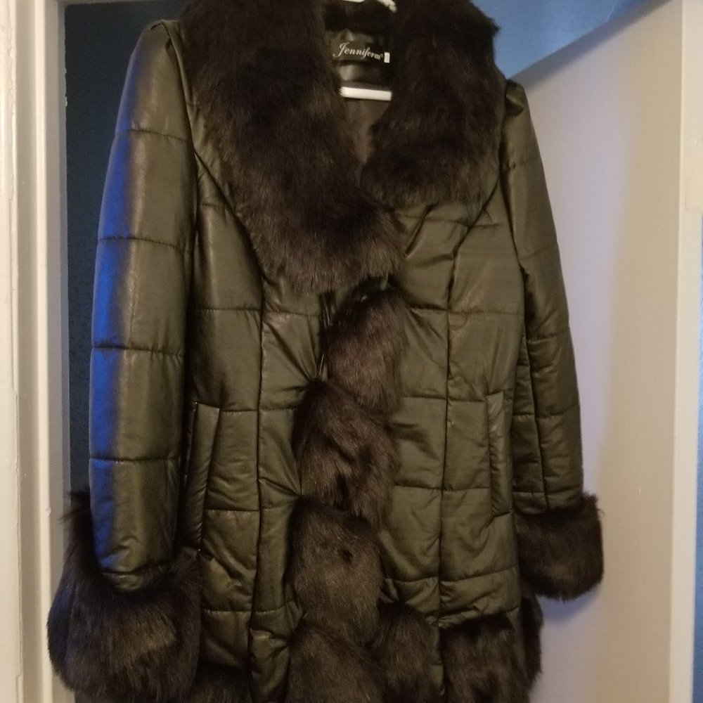 Flashy puffed coat